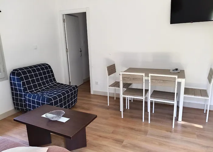New Hostal Sant Llop
