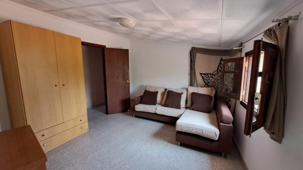 Mini-hôtel Hostal Sant Llop *